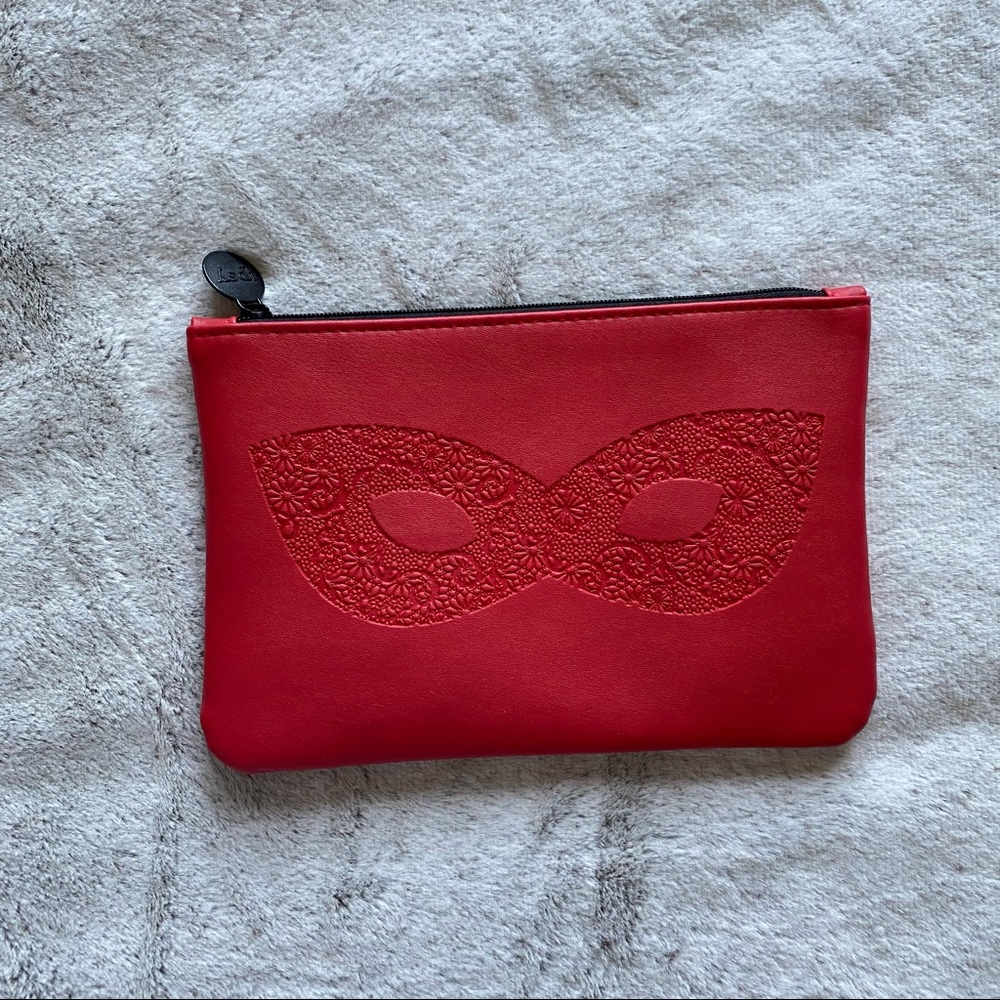 💕 FREE WITH PURCHASE 💕 Ipsy Bag